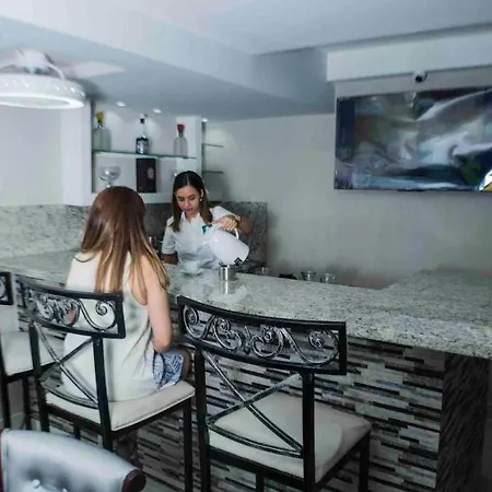 Malecon Cozy - Premium Plus 13